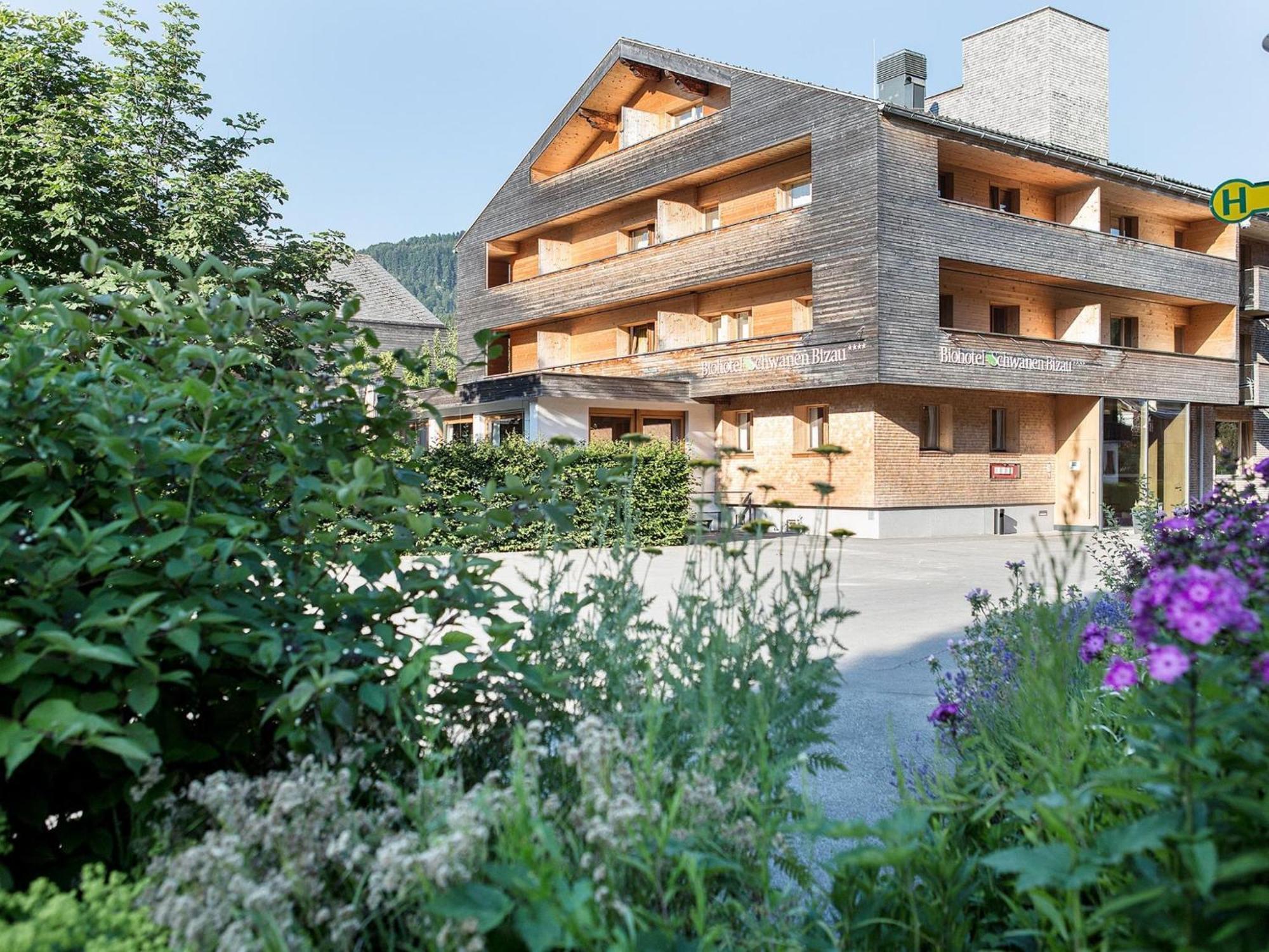Biohotel Schwanen Bizau Exterior foto